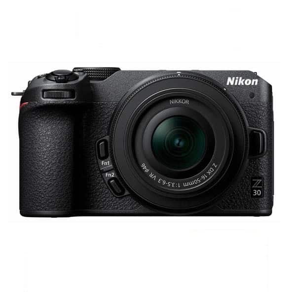 Nikon Z30 + 16-50 VR + Lexar SD 64GB 800X Garanzia Nital Italia Nikon Z30 + 16-50 VR + Lexar SD 64GB 800X Garanzia Nital Italia